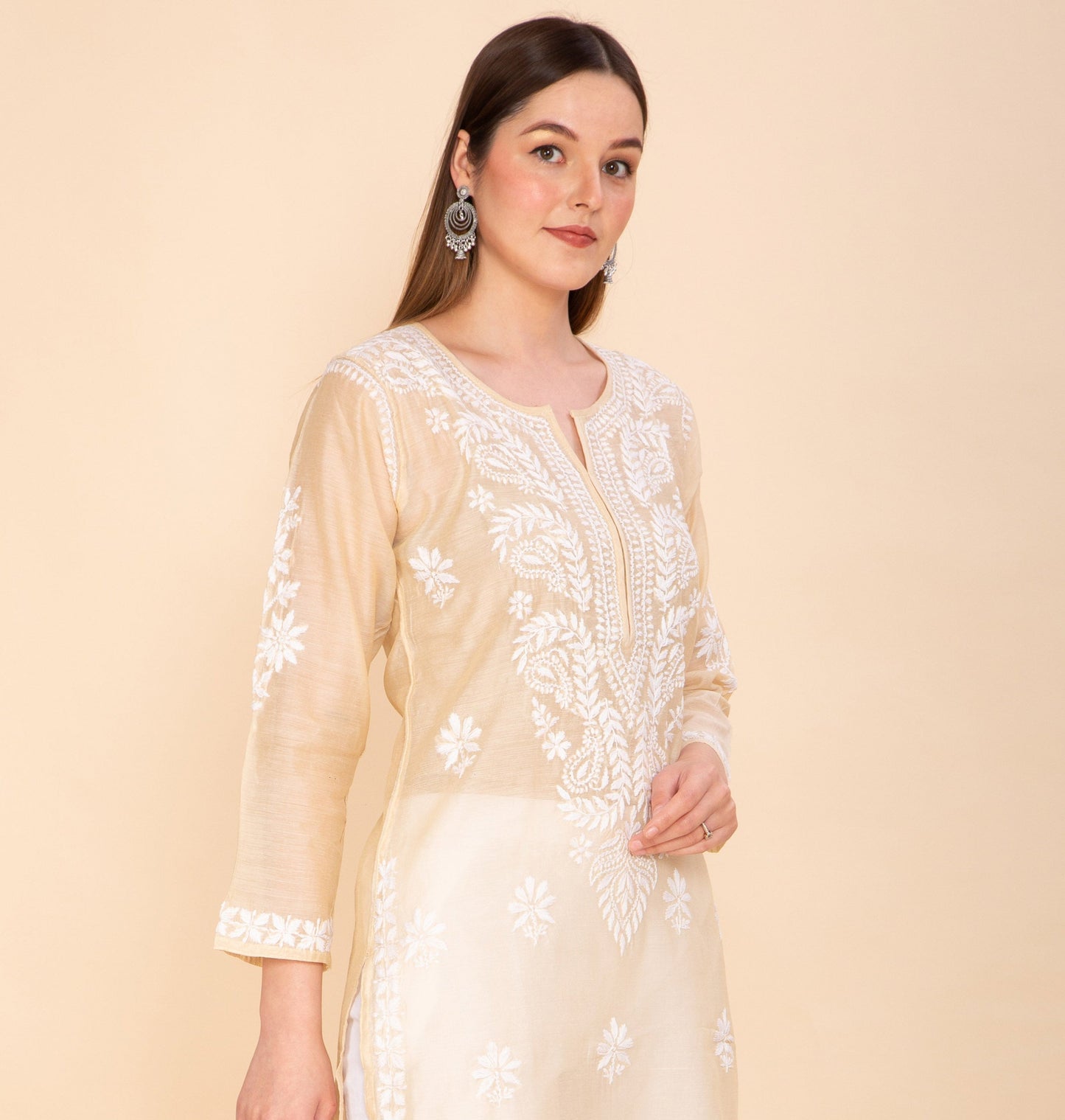 PREMIUM CHANDERI CHIKANKARI KURTA NAMOSTRI