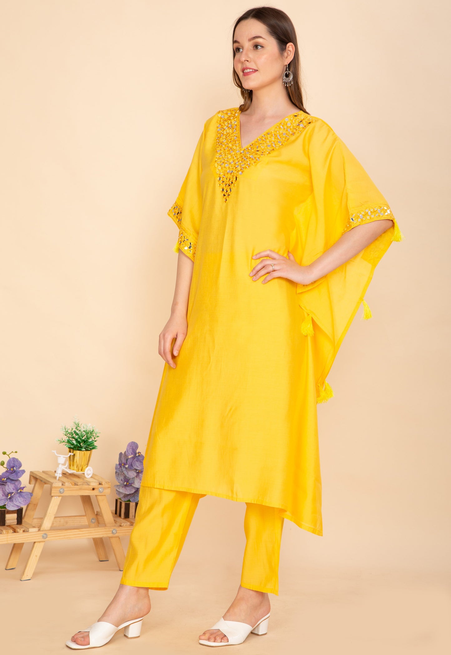 GOLDEN RADIANCE KAFTAN SET NAMOSTRI