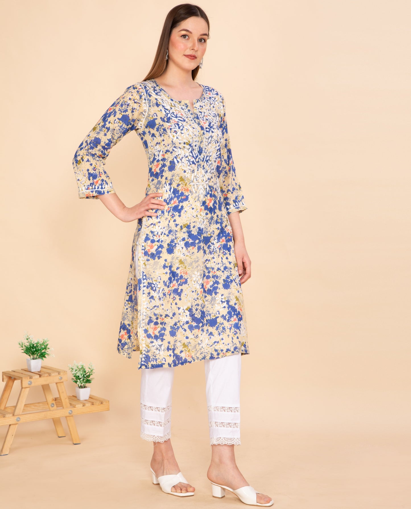 CLASSIC BLUE PRINTED CHIKANKARI COTTON KURTA NAMOSTRI