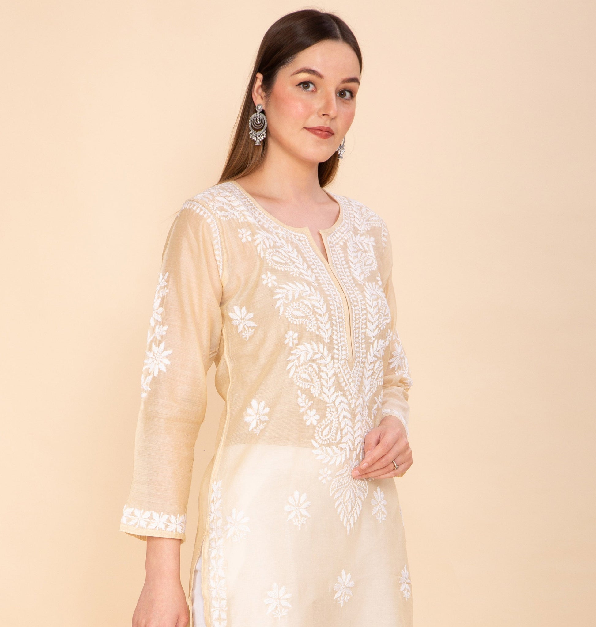 PREMIUM CHANDERI CHIKANKARI KURTA NAMOSTRI