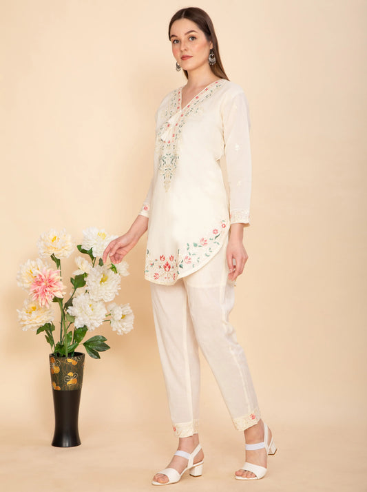 FLORAL CREAM HARMONY CO-ORD SET NAMOSTRI