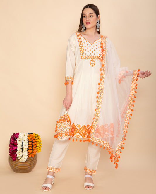 CHIC WHITE & ORANGE EMBROIDERED ANARKALI SET NAMOSTRI