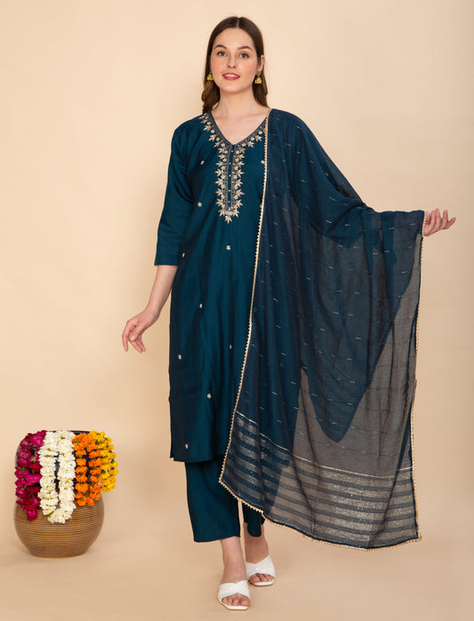 EMERALD GREEN SUIT SET NAMOSTRI