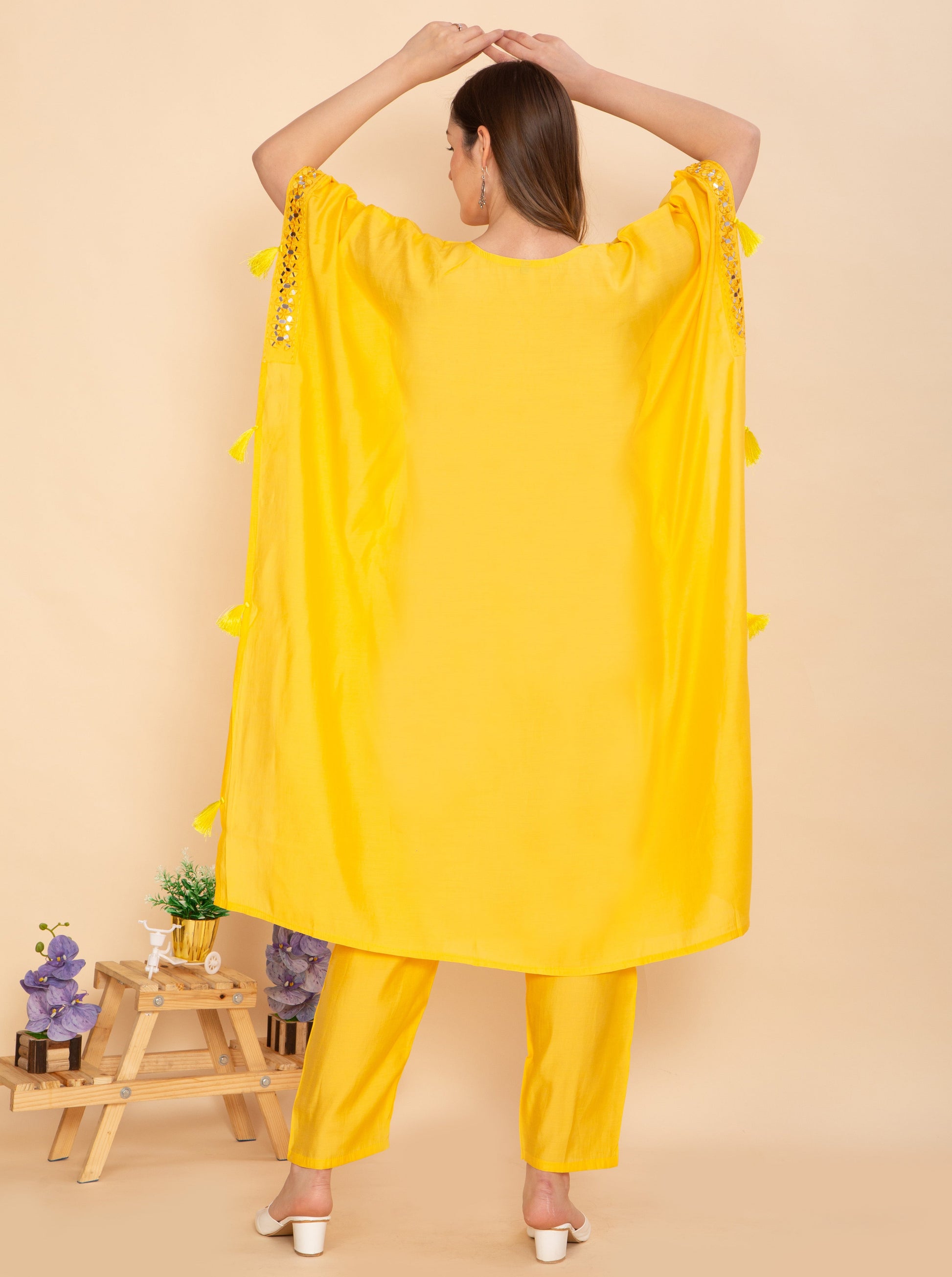 GOLDEN RADIANCE KAFTAN SET NAMOSTRI