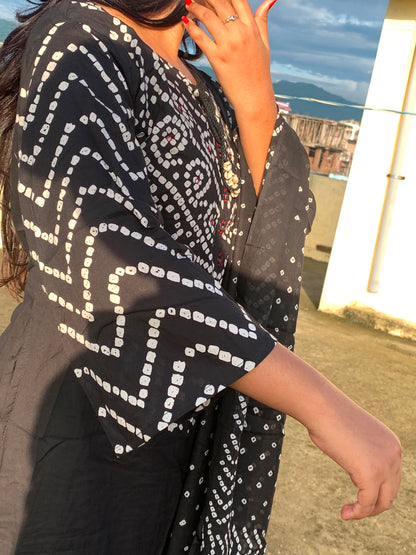 Black & White Bandhani Print Suit Set